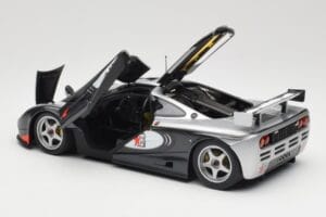 McLaren F1 GTR Adrenaline Program Minichamps 1:18 530133512 Druckguss — Bild 5 von 8