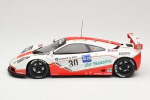 McLaren F1 GTR GT1 #30 West Competition J. Nielsen 1996 UT Models 1:18 39624 Druckguss — Bild 4 von 8