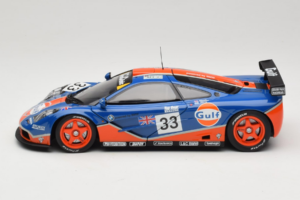 McLaren F1 GTR Gulf #33 R. Bellm / M. Weaver / J-J. Lehto 24 Hours of Le Mans 1996 UT Models 1:18 530161833 Druckguss — Bild 4 von 8