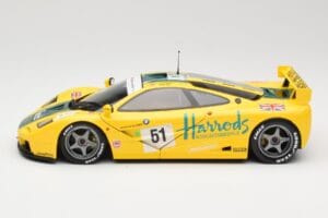 McLaren F1 GTR Harrods Mach One Racing #51 A. Wallace / D. Bell / J. Bell 24 Hours of Le Mans 1995 Minichamps 1:18 530133551  — Bild 4 von 8