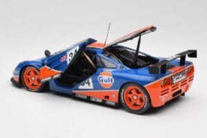 McLaren F1 GTR #34 Gulf Racing 1996 UT Models 1:18 39621 Druckguss — Bild 5 von 8