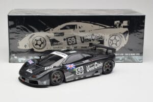 McLaren F1 GTR #59 Ueno Clinic Y. Dalmas / J.J. Lehto / M. Sekiya 24 Hours of Le Mans Winner 1995 Minichamps 1:18 530133559 D — Bild 8 von 8