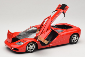 McLaren F1 High Mirror Light Red Guiloy 1:18 67505 Druckguss — Bild 2 von 8
