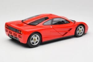 McLaren F1 Magma Rot Minichamps 1:18 530133422 Druckguss — Bild 3 von 8