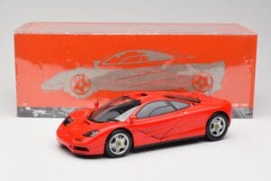 McLaren F1 Magma Rot Minichamps 1:18 530133422 Druckguss — Bild 8 von 8