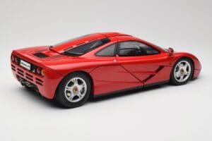McLaren F1 Rot Minichamps 1:12 530133125 Druckguss — Bild 3 von 9