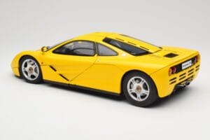 McLaren F1 Gelb Minichamps 1:12 530133121 Druckguss — Bild 8 von 9