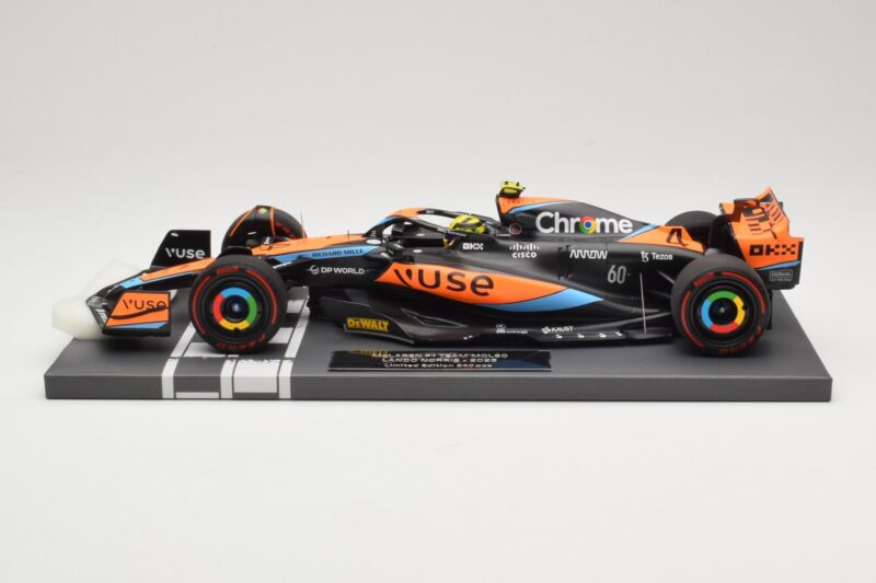 McLaren MCL60 #4 L. Norris F1 2023 Minichamps 1:18 537231804 Druckguss