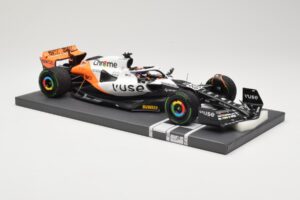 McLaren MCL60 #81 O. Piastri Monaco GP 2023 Minichamps 1:18 537232581 Druckguss — Bild 4 von 6