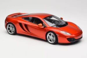 McLaren MP4-12C Orange Metallic Minichamps 1:18 110133020 Druckguss — Bild 6 von 8