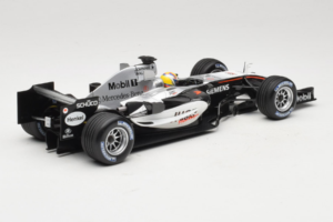 McLaren MP4-20 Mercedes #10 J.P. Montoya F1 2005 Minichamps 1:18 B66962338 Druckguss — Bild 2 von 6