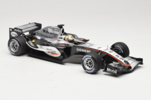 McLaren MP4-20 Mercedes #10 J.P. Montoya F1 2005 Minichamps 1:18 B66962338 Druckguss — Bild 4 von 6