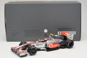 McLaren MP4-24 Mercedes #2 H. Kovalainen F1 2009 Dealer Edition Minichamps 1:18 B66960041 Druckguss — Bild 6 von 7