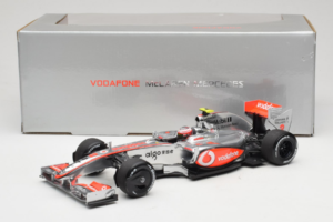 McLaren MP4-24 Mercedes #2 H. Kovalainen F1 2009 Minichamps 1:18 503091802 Druckguss — Bild 7 von 7