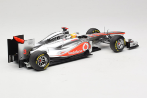 McLaren MP4-26 Mercedes #3 L. Hamilton Vodafone McLaren F1 2011 Minichamps 1:18 530111803 Druckguss — Bild 2 von 7