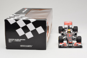 McLaren MP4-26 Mercedes #3 L. Hamilton Vodafone McLaren F1 2011 Minichamps 1:18 530111803 Druckguss — Bild 7 von 7
