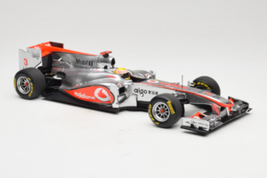 McLaren MP4-26 Mercedes #3 L. Hamilton Vodafone McLaren Showcar F1 2011 Minichamps 1:18 530111873 Druckguss — Bild 4 von 7