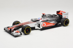 McLaren MP4-27 Mercedes #3 J. Button Vodafone McLaren Showcar F1 2012 Minichamps 1:18 530121873 Druckguss