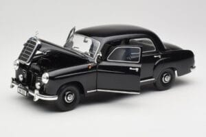 Mercedes 180 W120 Ponton Schwarz Revell 1:18 08973 Druckguss — Bild 2 von 8
