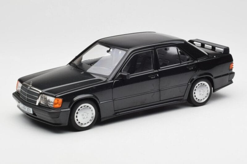 Mercedes 190E 2.3-16 W201 Schwarz Händler Edition Norev 1:18 B66040663 Druckguss