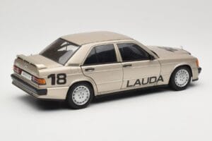 Mercedes 190E 2.3-16 W201 #1 N. Lauda Race of Champions Nurburgring 1984 AUTOart 1:18 88431 Druckguss — Bild 3 von 8