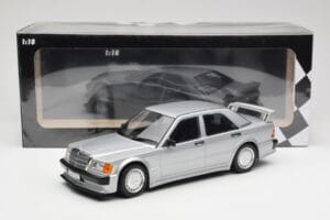 Mercedes 190E 2.5-16 EVO 1 W201 Silber Minichamps 1:18 155036001 Druckguss — Bild 6 von 6
