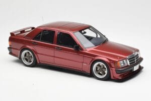 Mercedes 190E 2.5-16 W201 RAUH-Welt Republik Rot Otto 1:18 OT1083 Resin — Bild 4 von 6