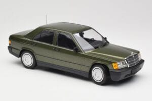 Mercedes 190E W201 Grün Metallic Minichamps 1:18 155037001 Druckguss — Bild 4 von 6