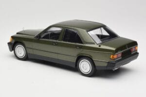 Mercedes 190E W201 Grün Metallic Minichamps 1:18 155037001 Druckguss — Bild 5 von 6