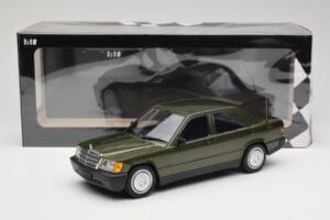 Mercedes 190E W201 Grün Metallic Minichamps 1:18 155037001 Druckguss — Bild 6 von 6