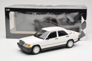 Mercedes 190E W201 Weiß Minichamps 1:18 155037002 Druckguss — Bild 6 von 6