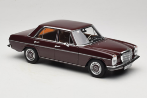 Mercedes 200 W115 Dunkel Rotbraun Norev 1:18 183778 Druckguss — Bild 6 von 8