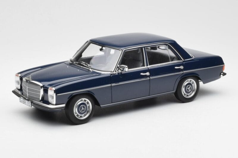 Mercedes 200 W114 Midnight Blau Händler Edition Norev 1:18 B66040694 Druckguss