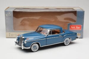 Mercedes 220 SE W128 Blau Sun Star 1:18 3561 Druckguss — Bild 8 von 8