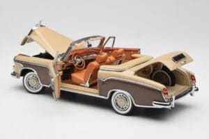 Mercedes 220 SE W128 Cabriolet Bronze Rot Sun Star 1:18 3572 Druckguss — Bild 5 von 8