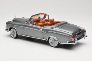 Mercedes 220 SE W128 Cabriolet Grey Metallic Sun Star 1:18 3352-M1 Druckguss — Bild 7 von 8