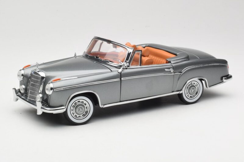 Mercedes 220 SE W128 Cabriolet Grey Metallic Sun Star 1:18 3352-M1 Druckguss