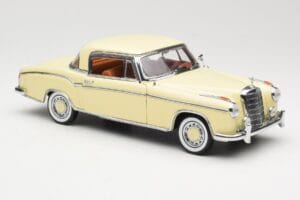 Mercedes 220 SE W128 Coupe Beige Sun Star 1:18 3562 Druckguss — Bild 6 von 8