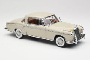 Mercedes 220 SE W128 Coupe Hellgrau Sun Star 1:18 3568 Druckguss — Bild 6 von 8