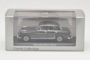 Mercedes 220S W180 Hellgrau Minichamps 1:43 B66040534 Druckguss — Bild 4 von 4