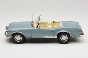 Mercedes 230 SL W113 Horizon Blue Norev 1:18 183992 Druckguss — Bild 4 von 9
