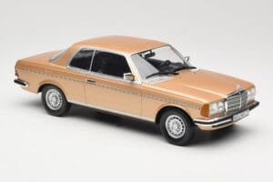 Mercedes 280 CE C123 Gold Norev 1:18 183587 Druckguss — Bild 4 von 6