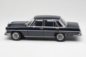 Mercedes 280 SE W108 Midnight Blau Norev 1:18 B66040597 Druckguss — Bild 4 von 8
