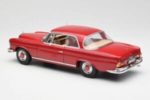 Mercedes 280 SE W108 Rot Norev 1:18 193527 Druckguss — Bild 7 von 8