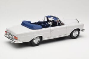 Mercedes 280 SE W111 Cabriolet Hellgrau Norev 1:18 183530 Druckguss — Bild 3 von 8