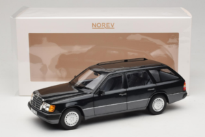 Mercedes 300 D W124 Kombi Schwarz Norev 1:18 183960 Druckguss — Bild 8 von 8