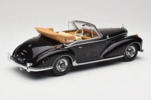 Mercedes 300 SC W188 Cabriolet Schwarz KK-Scale 1:18 KKDC180941 Druckguss — Bild 2 von 6