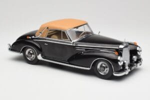 Mercedes 300 SC W188 Cabriolet Softtop Schwarz KK-Scale 1:18 KKDC180943 Druckguss — Bild 4 von 6