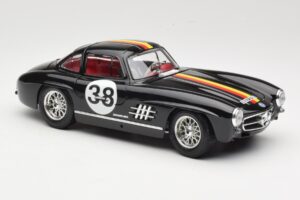 Mercedes 300 SL #38 1954 Bburago 1:18 3015-M1 Druckguss — Bild 6 von 8