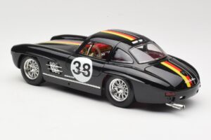Mercedes 300 SL #38 1954 Bburago 1:18 3015-M1 Druckguss — Bild 7 von 8